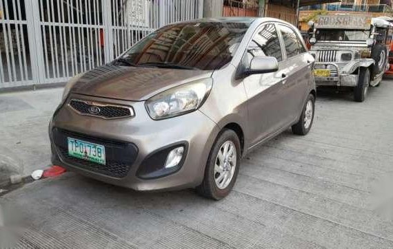 Fresh Kia Picanto 2012 MT Gray For Sale