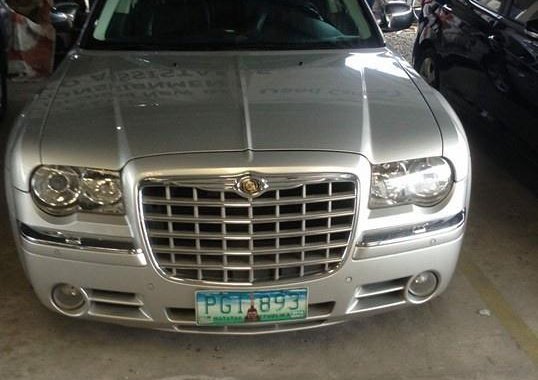 2015 Chrysler 300c Manual Gasoline well maintained for sale 
