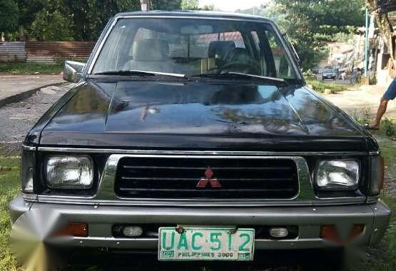 Mitsubishi L200 Pick up Diesel Black For Sale