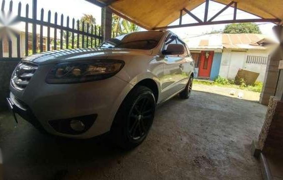 Smooth Shifting Hyundai Santa Fe 2010 For Sale