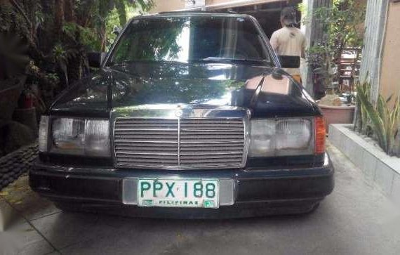 Almost Intact 1986 Mercedes Benz E-Class W124 MT For Sale