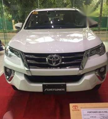Toyota Fortuner 4x2 G Dsl AT White For Sale