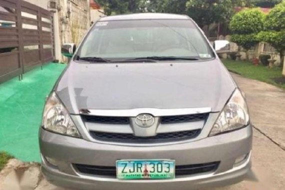 Almost brand new Toyota Innova Gasoline for sale 