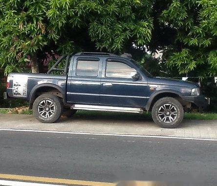 For sale well kept Ford Ranger 2004