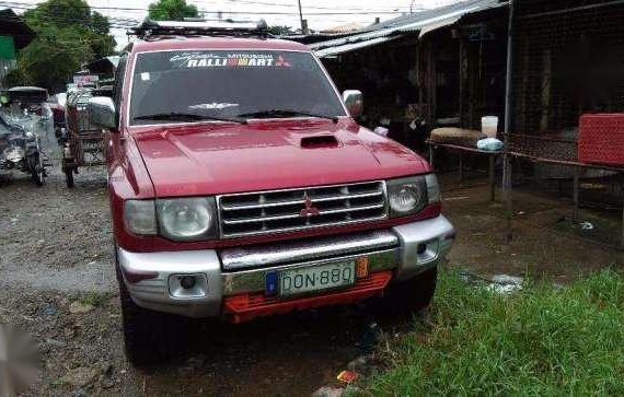 SUV Mitsubishi pajero field master matic 2002 year model