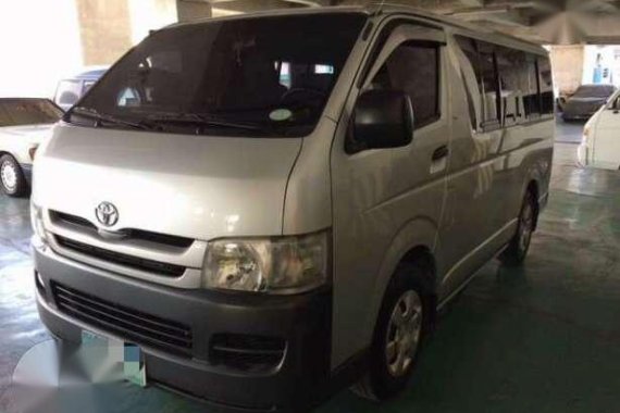Superb Condition 2010 Toyota Hi-Ace Commuter MT For Sale