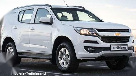 SUV Trailblazer 2.8L 4x2 Diesel LT AT All in Low DP PROMO at 88k