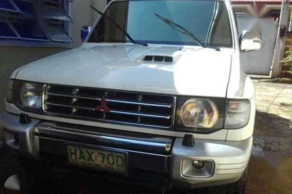 Mitsubishi Pajero Local 2000 AT White For Sale