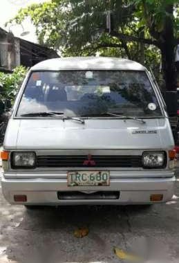 Mitsubishi l300 versa van model 1994 diesel