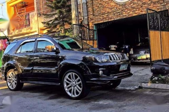 FORTUNER 3.0V 4x4 diesel 2007 model