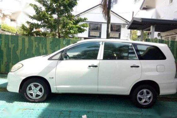 Toyota INNOVA J For Sale!