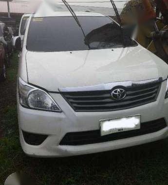 2014 Toyota Innova 2.5L Diesel Freedom White P598T