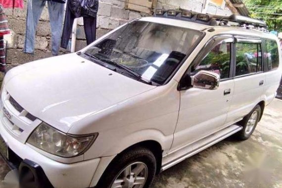 Isuzu Crosswind in superb condition for sale 