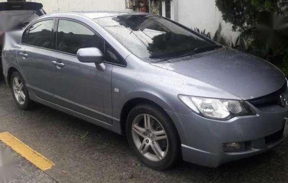 Honda civic 2006 v automatic kinis