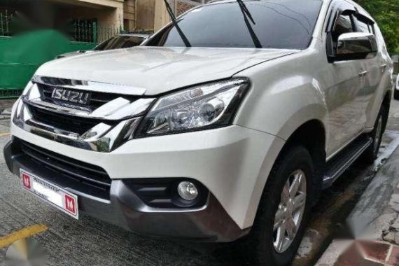 2017 ISUZU MUX LS-A MT White Pearl for sale