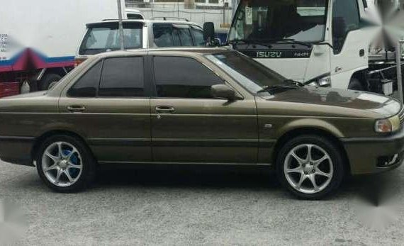 Nissan Sentra LEC 1996 MT Brown For Sale 