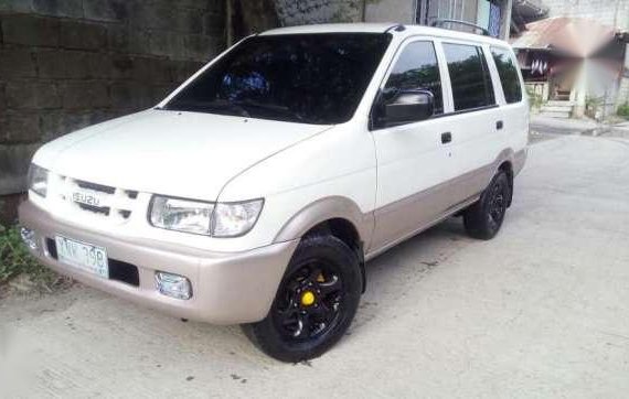 Fresh Like New Isuzu Crosswind XT 2004 T For Sale