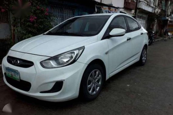 Hyundai accent 2011 model for sale