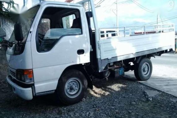 Isuzu Elf nkr Giga top condition for sale 