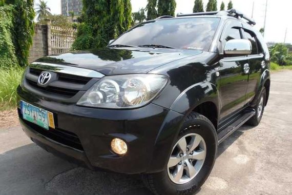 2009s Toyota Fortuner G Diesel AT for sale 