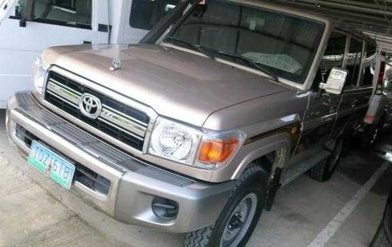 2012 Toyota Land Cruiser 4X4 LX Manual Diesel for sale