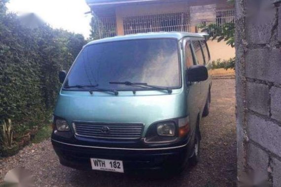 2001 Toyota Hiace Commuter 2.4 MT For Sale 