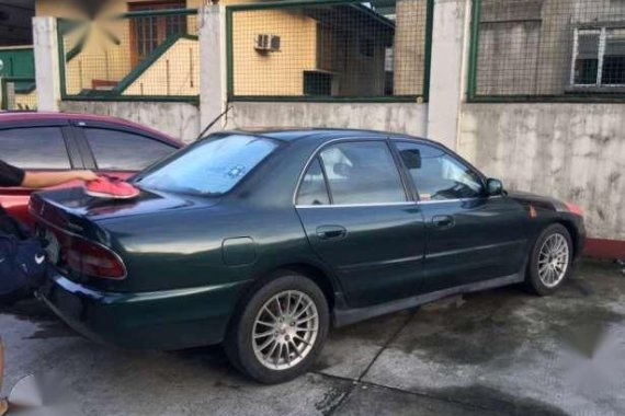 Mitsubishi Galant 7G 1995 AT Green For Sale 