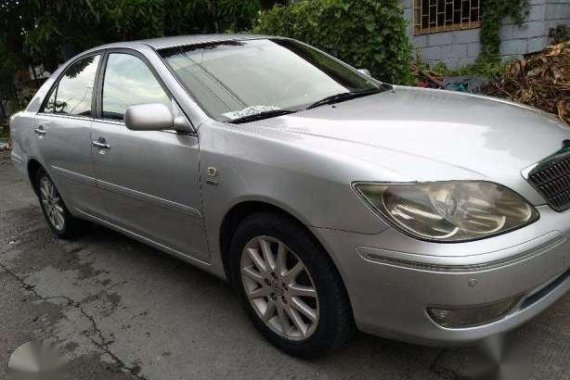 Toyota Camry 2005 automatic 3.0v silver for sale 