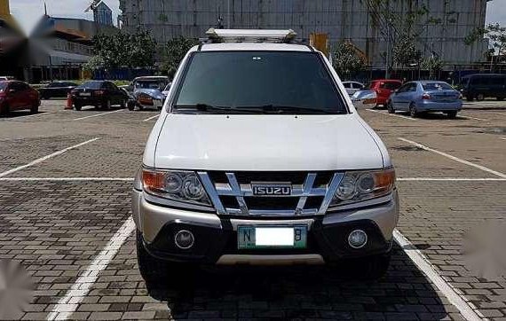 2010 Isuzu Crosswind XUV Manual