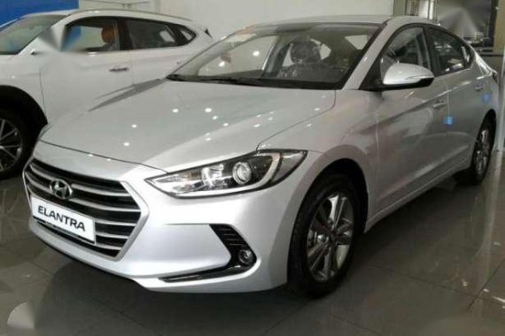 Hyundai Elantra 8K DOWN vs Vios Altis Lancer Ciaz Mirage Sail mazda3