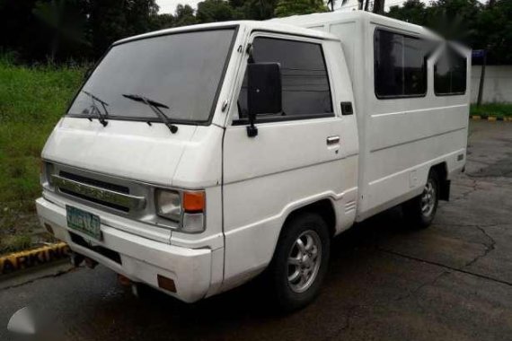 2004 Miysubishi L300 FB deluxe diesel