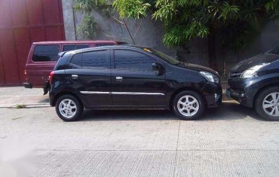 2017 Wigo 1.0G Manual Black 1900kms