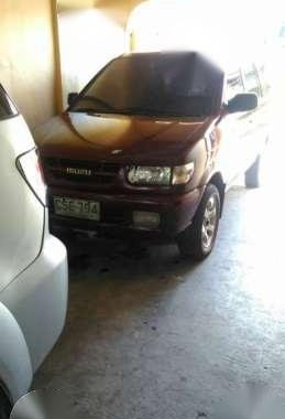 Manual xto crosswind SUV red for sale 
