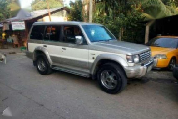 Mits pajero exceed body 4x4 matic