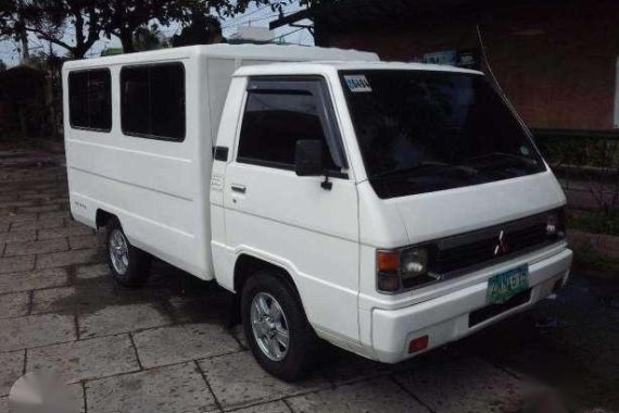 Mitsubishi L300 2008 FB Deluxe Dual Aircon not 2009 model 2010 2011