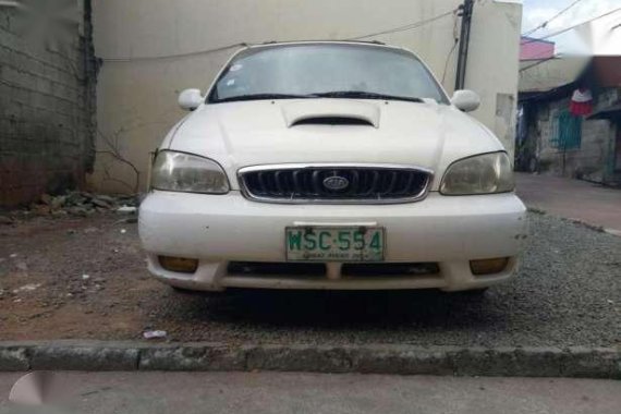 Kia Carnival 2001