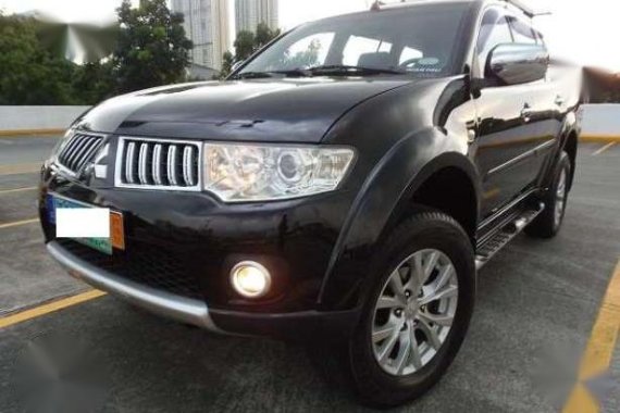 Mitsubishi Montero GLS V AT 2F4U Fortuner for sale