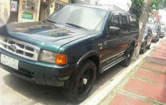 Ford Ranger Trekker 2002 very fresh for sale 