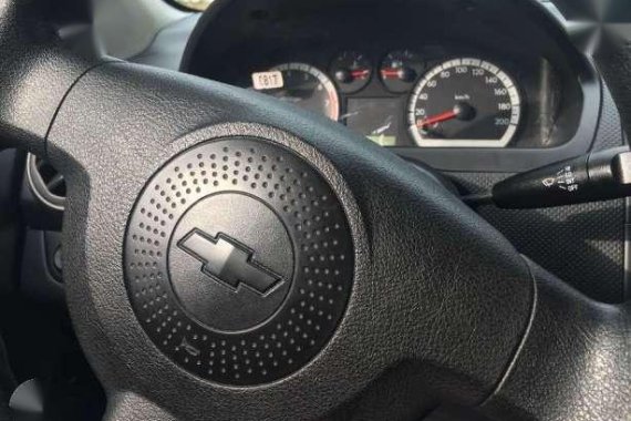 Chevrolet Aveo 2010 MT Gray Sedan For Sale 