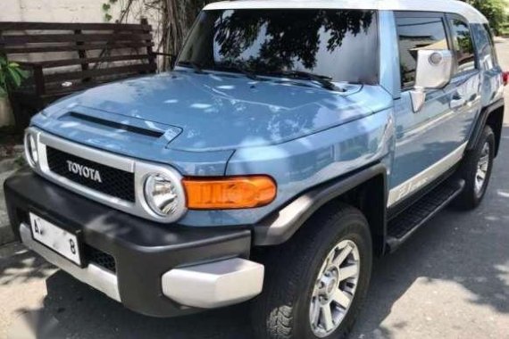 Toyota Fj Cruiser 4.0L AT 2015 Blue For Sale 