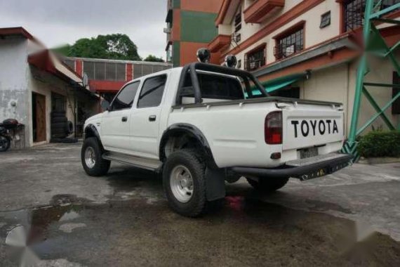 Toyota Hilux LN166