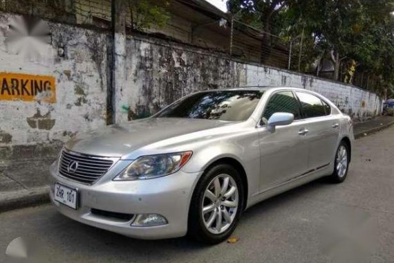 2007 Lexus LS460L