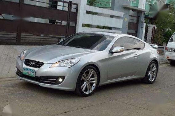 2009 Genesis 3.8 AT 15tkms ONLY Casa Records (same as 2010 or 2011