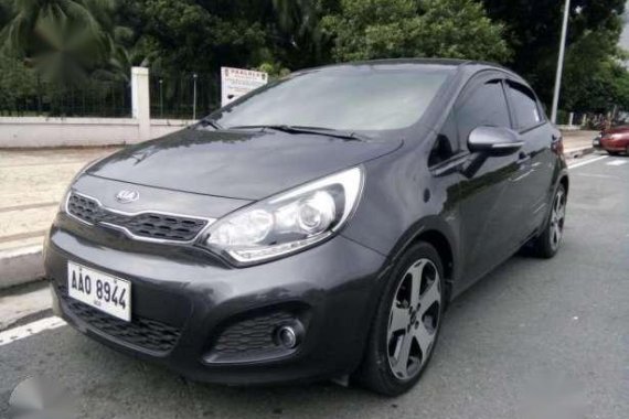 2014 kia rio ex hatchback matic