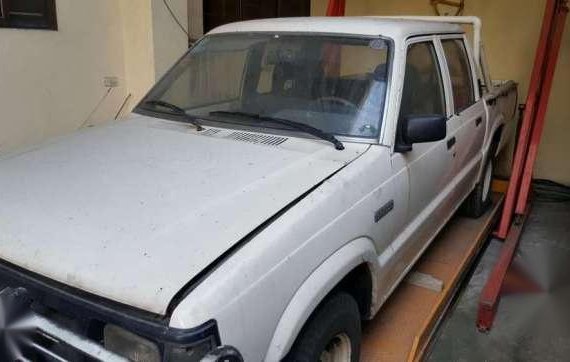 Mazda pickup B2200 1992 for sale 