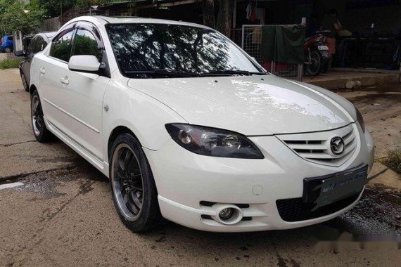 Mazda 3 2005 WHITE FOR SALE