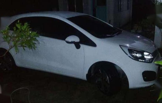 KIA RIO 2014 Model almost new for sale 