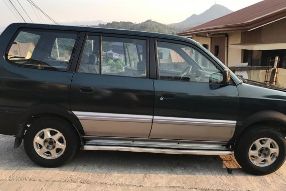 WELL KEPT FOR SALE TOYOTA Revo