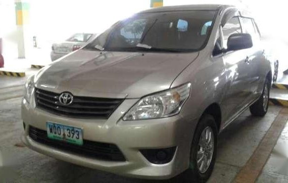 2012 toyota innova e gas matic for sale
