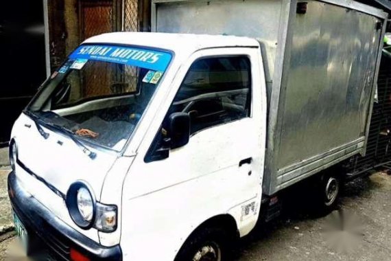 SUZUKI Multicab closed van